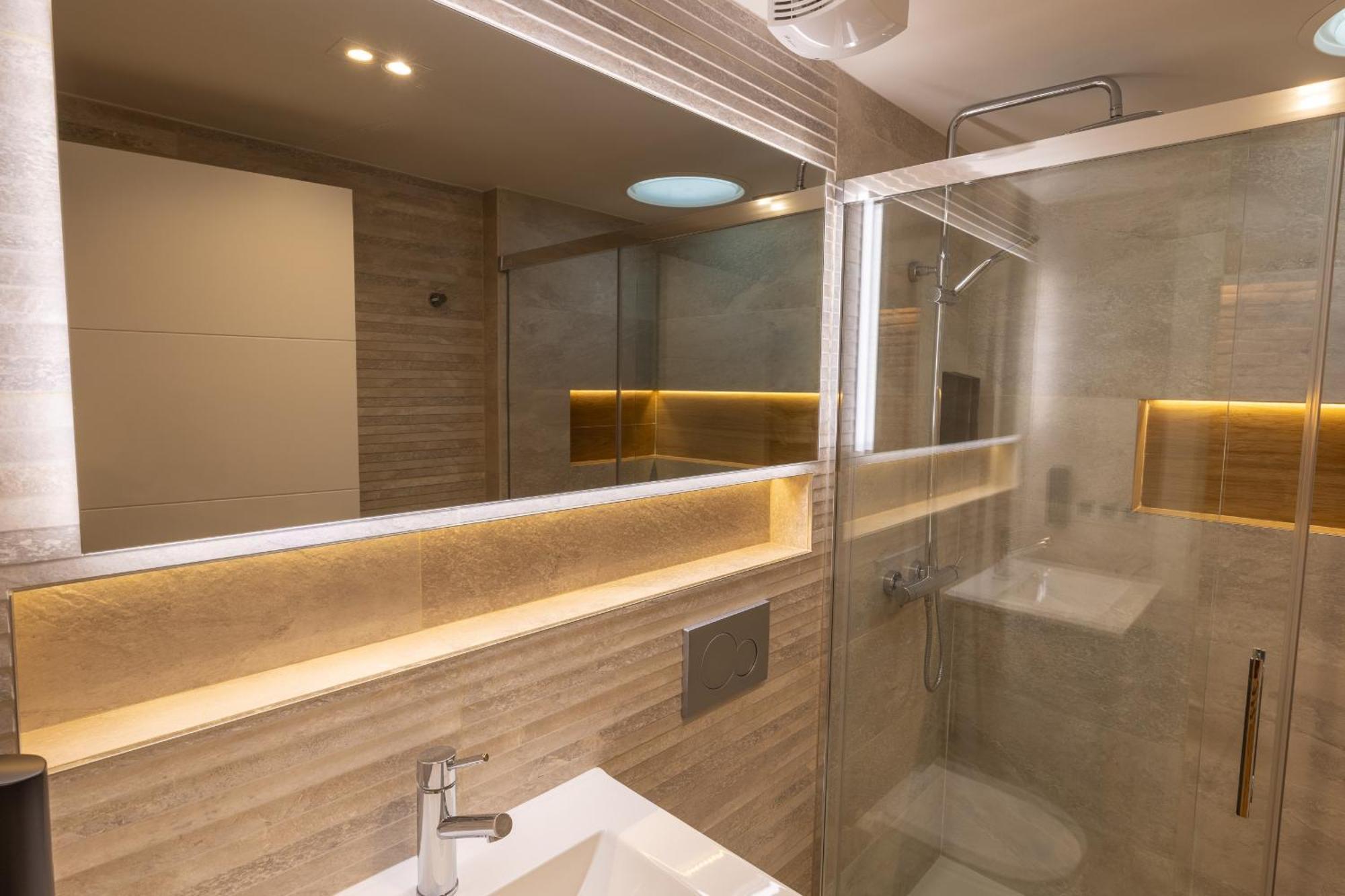 Tuapartamento Gran Boutique - Centro Ciudad Plaza Del Castillo Apartment Pamplona Bagian luar foto