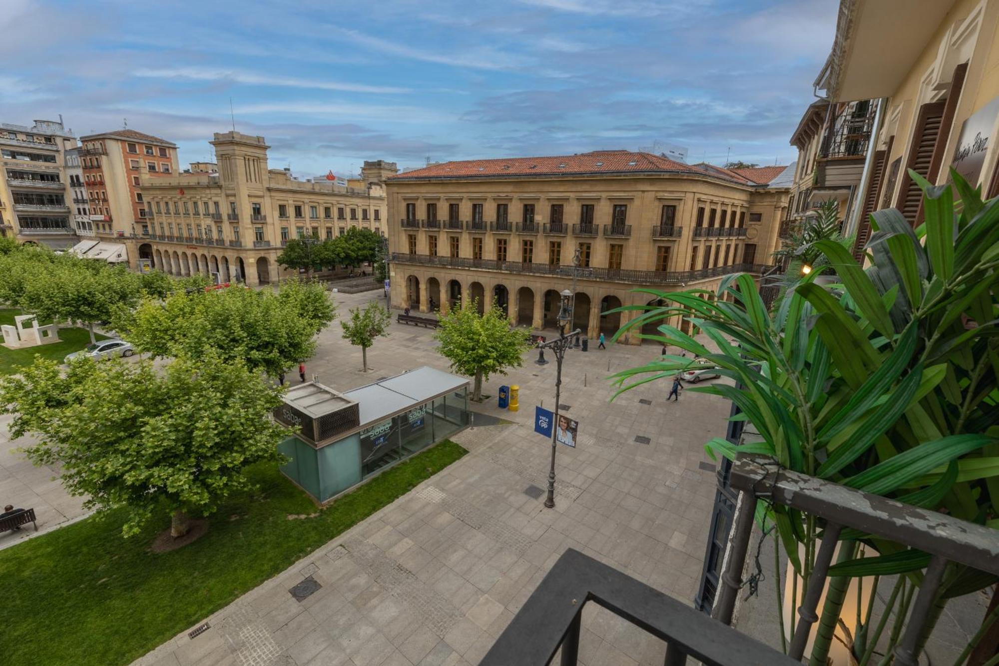 Tuapartamento Gran Boutique - Centro Ciudad Plaza Del Castillo Apartment Pamplona Bagian luar foto