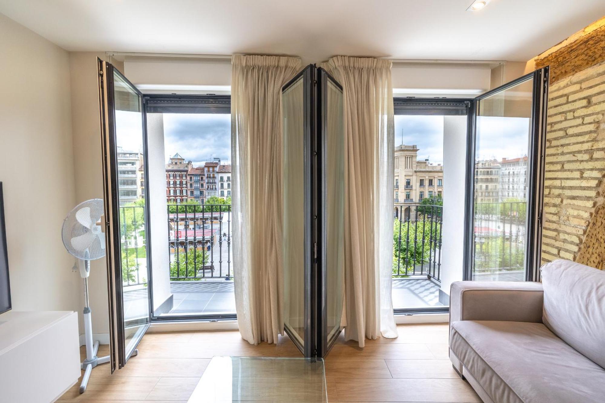 Tuapartamento Gran Boutique - Centro Ciudad Plaza Del Castillo Apartment Pamplona Bagian luar foto
